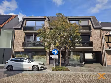 appartement te huur in lievegem met 2 slaapkamers