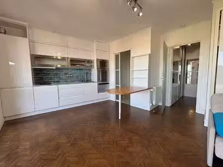 location appartement 1 pièce  30.70m²  bourges