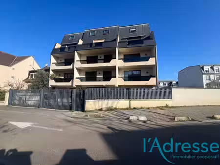 location appartement 3 pièces  66.03m²  noisy