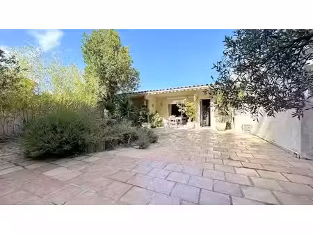 vente maison 6 pièces 107 m² à aix-en-provence (13090)  575 000 €