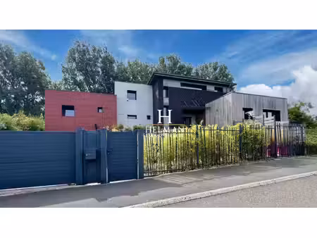 longuenesse : grande maison contemporaine avec piscine  sauna et