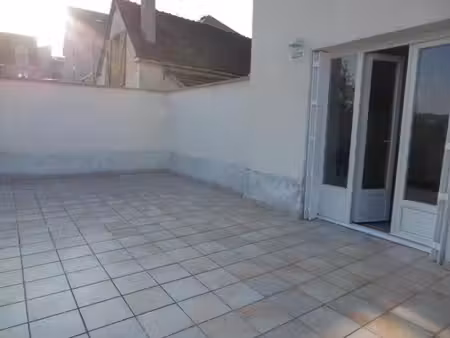 maison auxerre