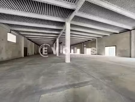 vente local d’activités bordeaux 33100 1600m²