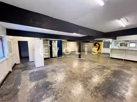 location local d’activités combs la ville 77380 300m²
