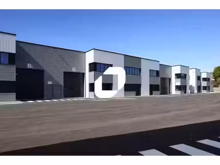 location local d’activités 531m² à 2382m²