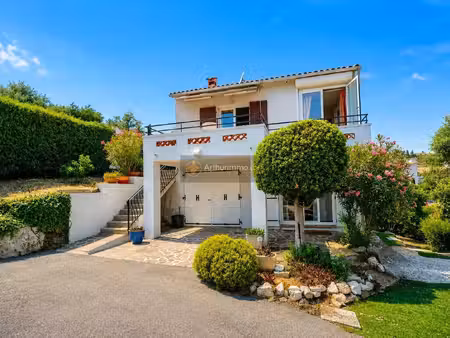 villa individuelle avec vue dégagée – saint-aygulf