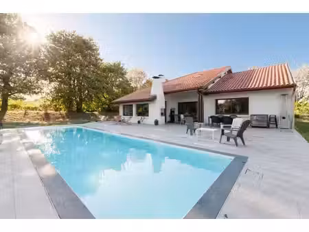 achat maison 5 pièces 175m² st pierre du mont 40280