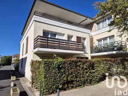appartement à saint-pierre-du-perray (91280)