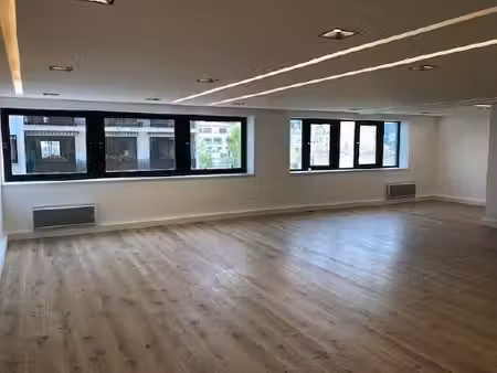 location bureaux paris 75016 105m² à 210m²