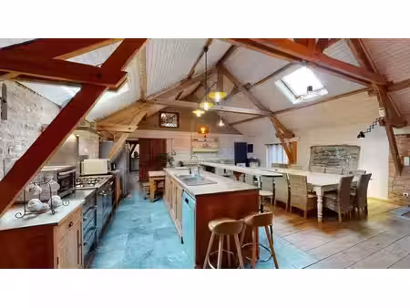 site d'exception avec loft et entrepôts à bois-de-villers