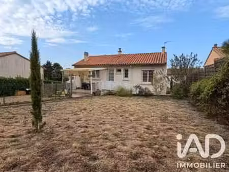 vente maison à la châtaigneraie (85120) : à vendre / 65m² la châtaigneraie