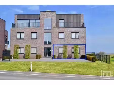 gelijkvloers appartement met prachtig uitzicht