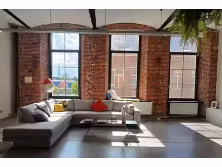 magnifique loft industriel de 200m2