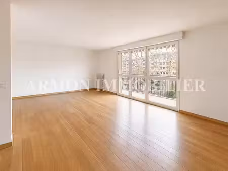 appartement de luxe à louer dans le quartier ile de la jatte-parc d'orléans