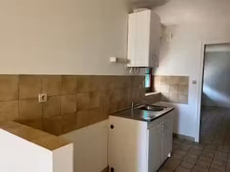 location appartement 4 pièces à pouzauges (85700) : à louer 4 pièces / 64m² pouzauges