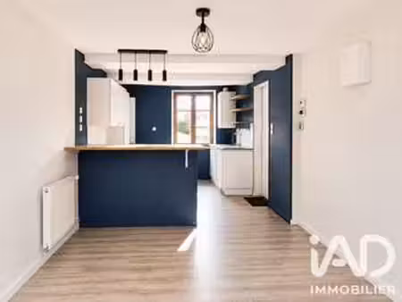 vente appartement 3 pièces à prix-lès-mézières (08000) : à vendre 3 pièces / 77m² prix-lès