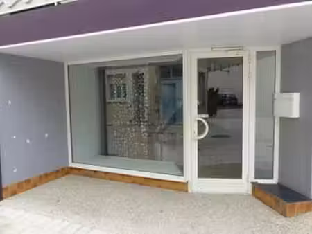 location bureaux et commerces aux herbiers (85500) : à louer / 33m² les herbiers