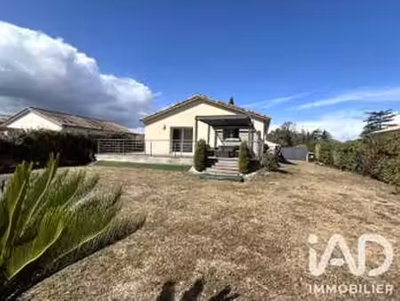 vente maison à izon (33450) : à vendre / 97m² izon