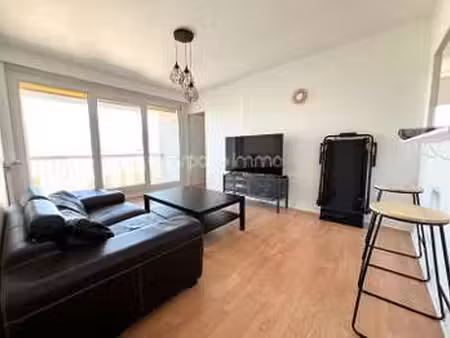 location appartement 3 pièces meublé à mont-saint-aignan (76130) : à louer 3 pièces meublé