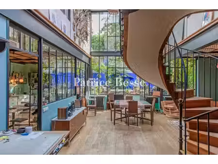 maison de luxe à vendre dans le quartier bas montreuil-république