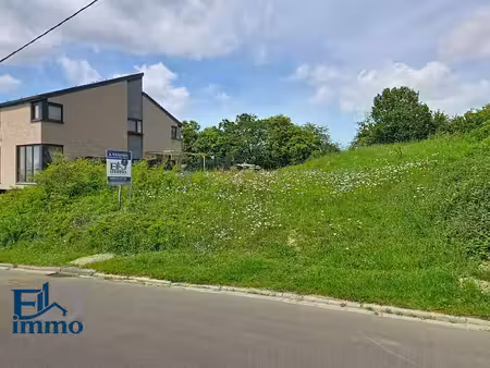 terrain à bâtir – 8a95 – rue calme – vue dégagée
