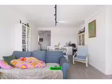 appartement rénové deux chambres au cœur d'ostende.