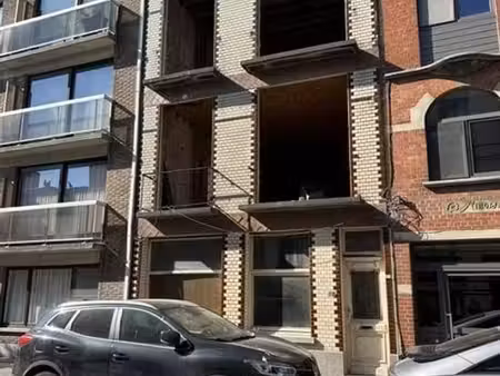 maison en gros œuvre