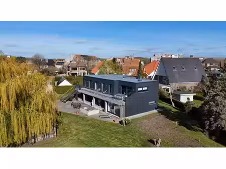 propriété exclusive à deux pas de la mer à bredene – vill...