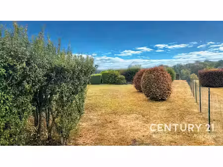 parcelle de terrain située dans une zone à caractère rurale