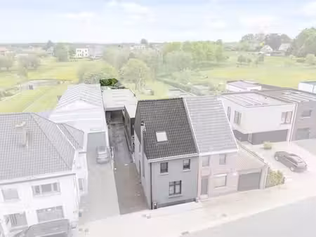 maison 4 ch.  entrepôt 172 m² et jardin à haaltert