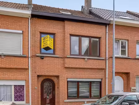 solide energiezuinige burgerwoning met 4 slaapkamers en tuin