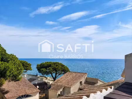 t2 avec vue mer et montagne  piscine  plage privée