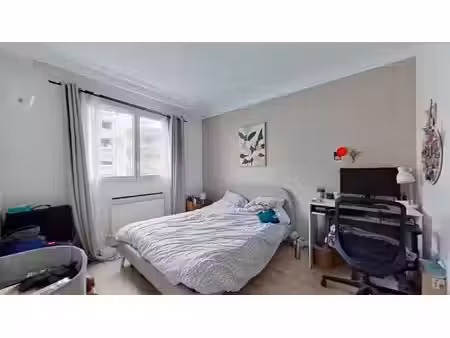 location appartement 5 pièces 76 m² à lyon 3 (69003)