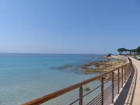 ajaccio sanguinaires villa comtemporaine de 320m2 vue mer avec piscine et garage