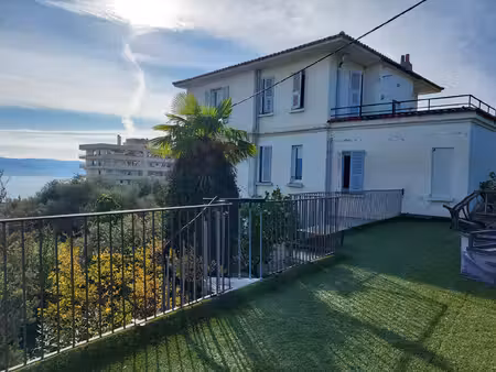 ajaccio centre ville maison de maître de 320m2 garage vue mer