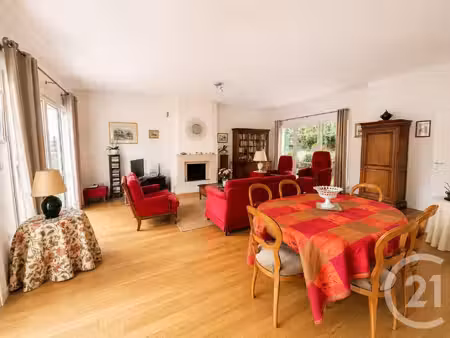 maison contemporaine à vendre dans le quartier rives de l'oise