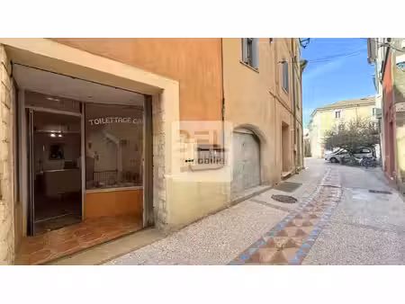 local commercial à vendre