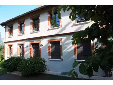 maison de luxe à vendre à vigoulet-auzil