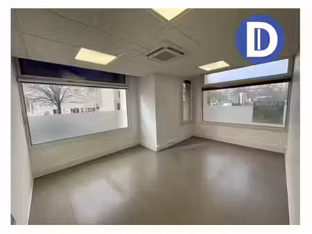 vente bureaux 185m²