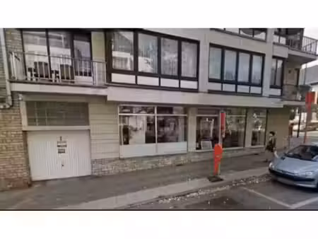 parking à louer à place de la sainte-famille 16 woluwe-saint-lambert (vwd18675)