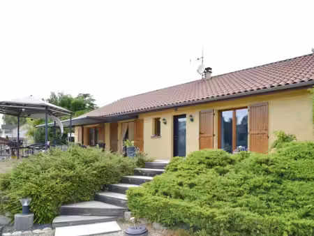 maison t 5 plain pied 150m2 terrain 2500m2