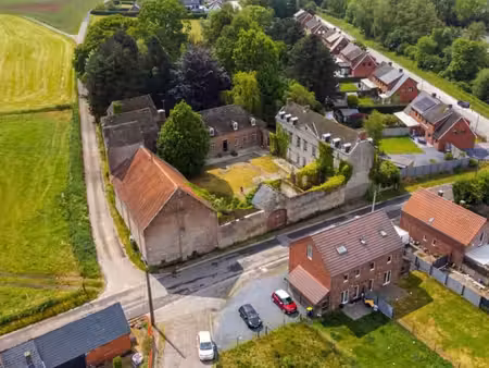 propriété de caractère à rénover