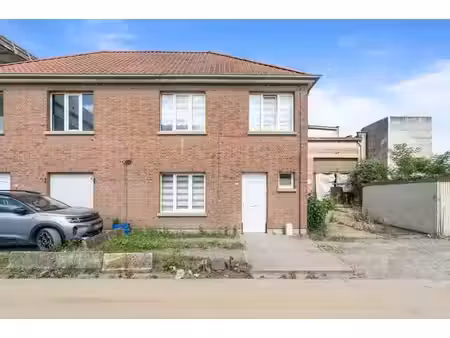 maison semi-mitoyenne prête à machelen