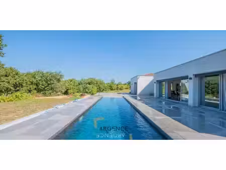 maison avec piscine la boissiere (34)