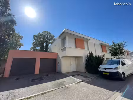 maison t5 avec garage