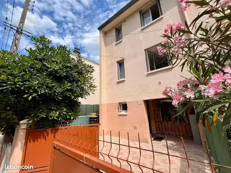 pavillon 4 pièces 75 m²