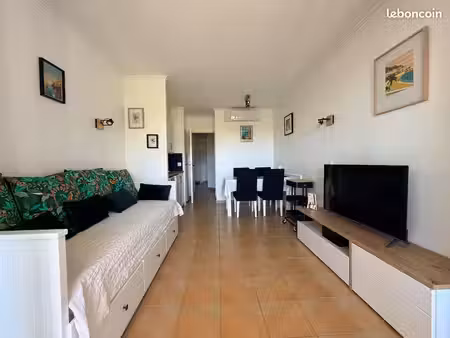 location appartement hiver (hors saison) à grimaud (var)