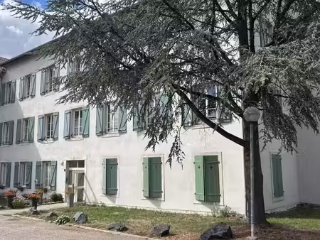 appartement 2 pièces 62 m²