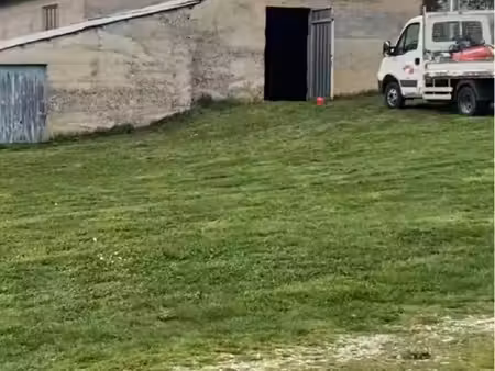 à louer hangar 280 m² – étoile-sur-rhône – terrain clôturé et sécurisé