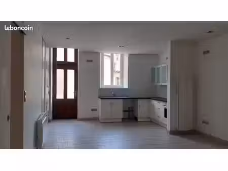 appart. t2 de plain-pied en rez de chaussée